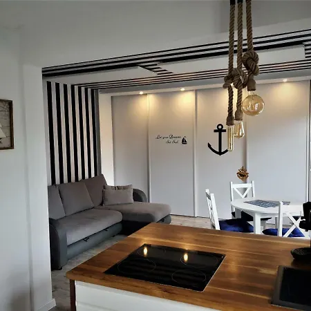 Alloggio in famiglia Apartament 200m Do Plazy